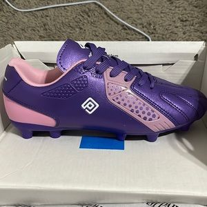 Girls Soccer Cleats